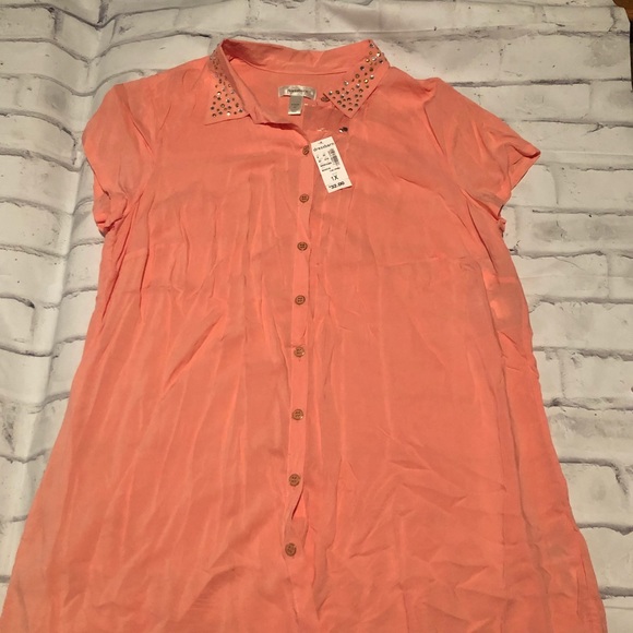 dressbarn Tops - Coral / Orange Embellished Neckline Button Up Tee